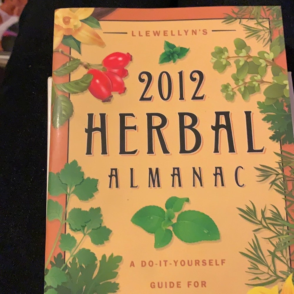 Vtg Herbal Almanac | Llewelyn Publication